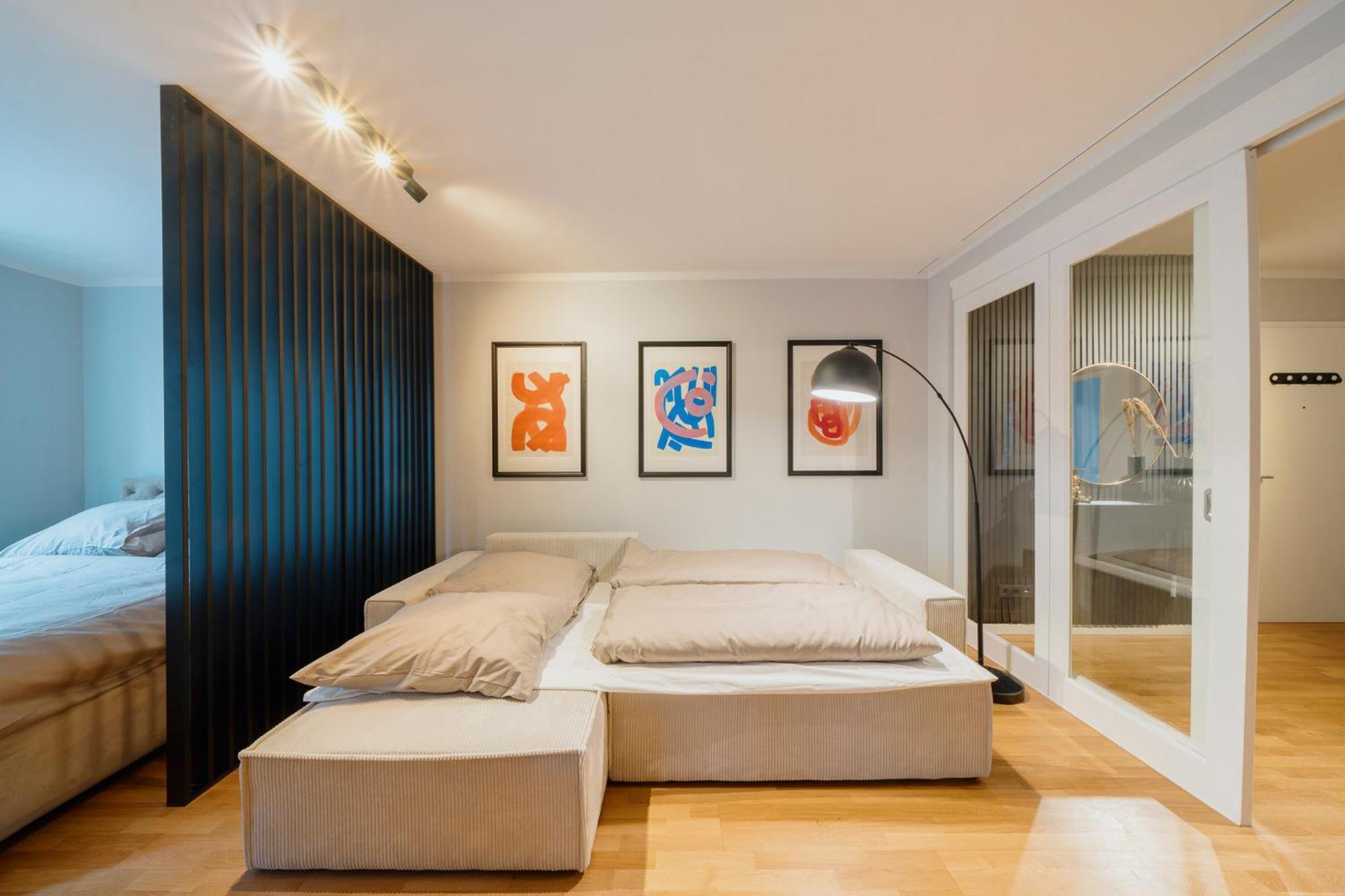 Luxurious 105m2 Penthouse In Prime Location 4 Bedroms & Balcony Appartement Berlijn