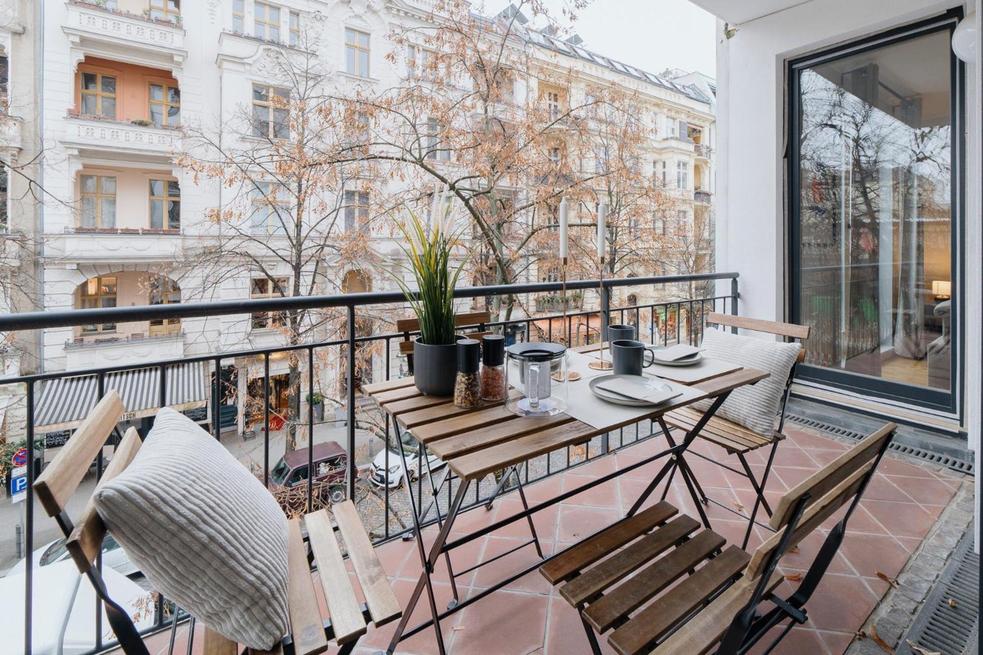 Luxurious 105m2 Penthouse In Prime Location 4 Bedroms & Balcony *