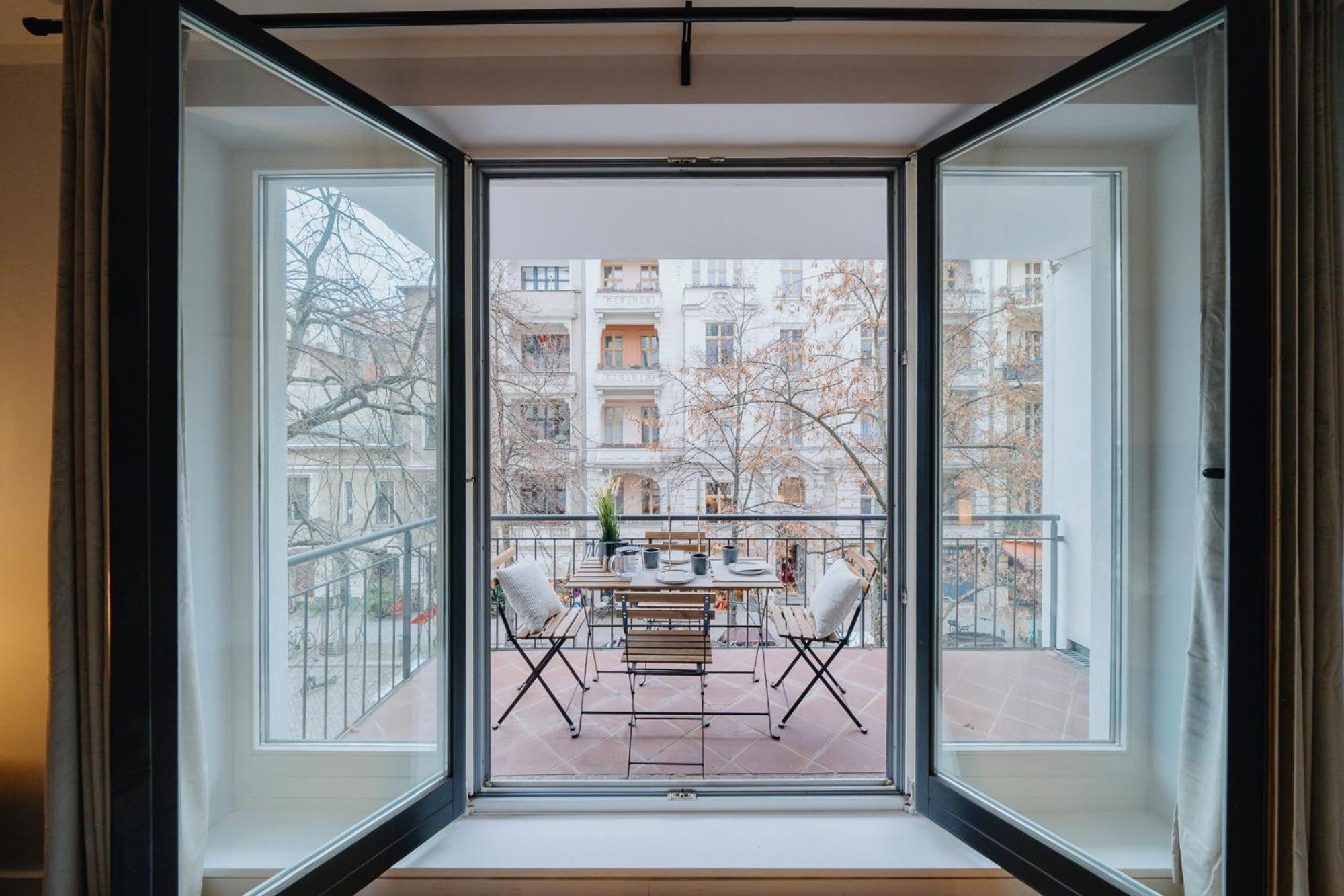 Luxurious 105m2 Penthouse In Prime Location 4 Bedroms & Balcony