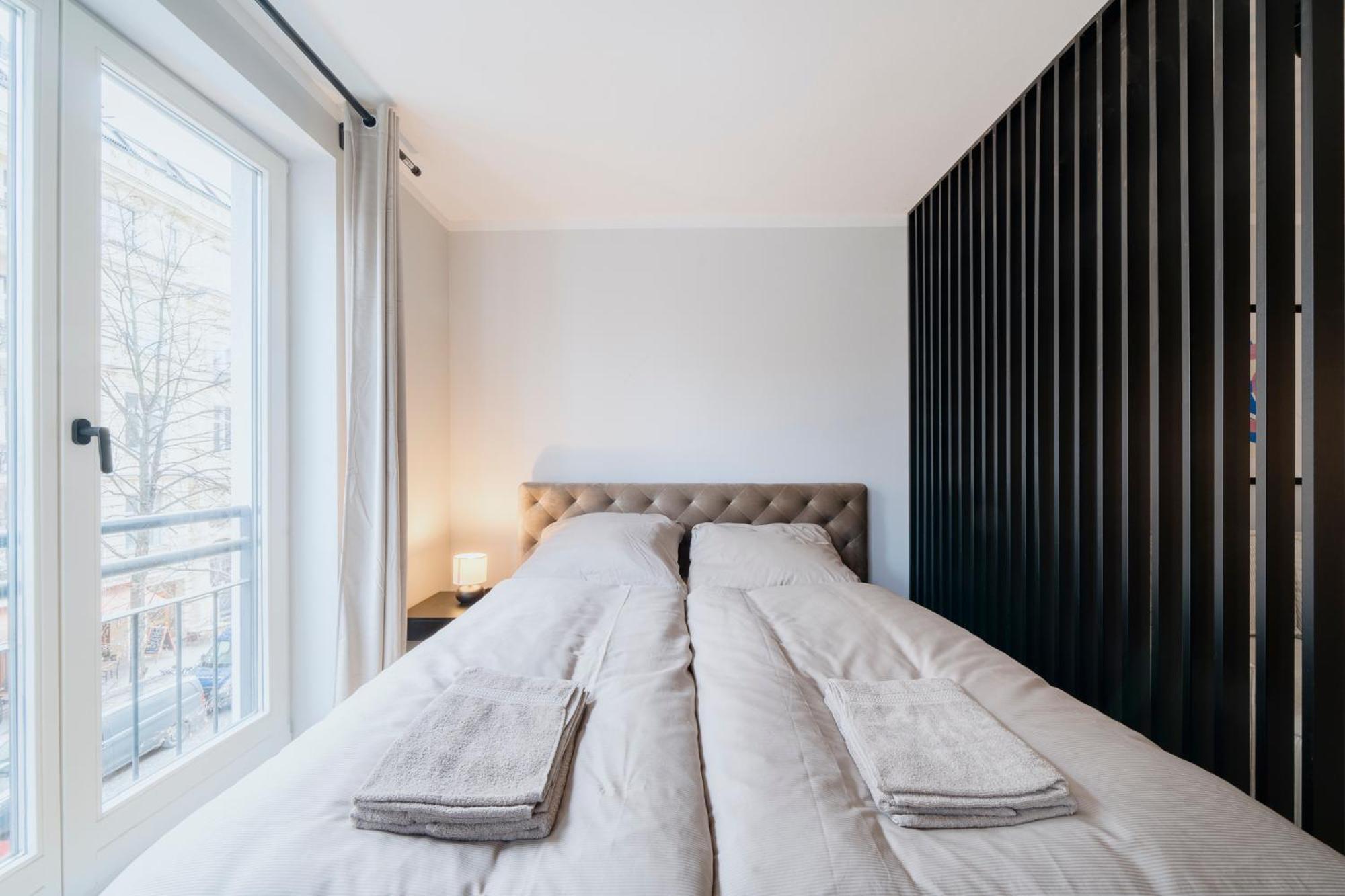 Appartement Luxurious 105m2 Penthouse In Prime Location 4 Bedroms & Balcony Berlijn