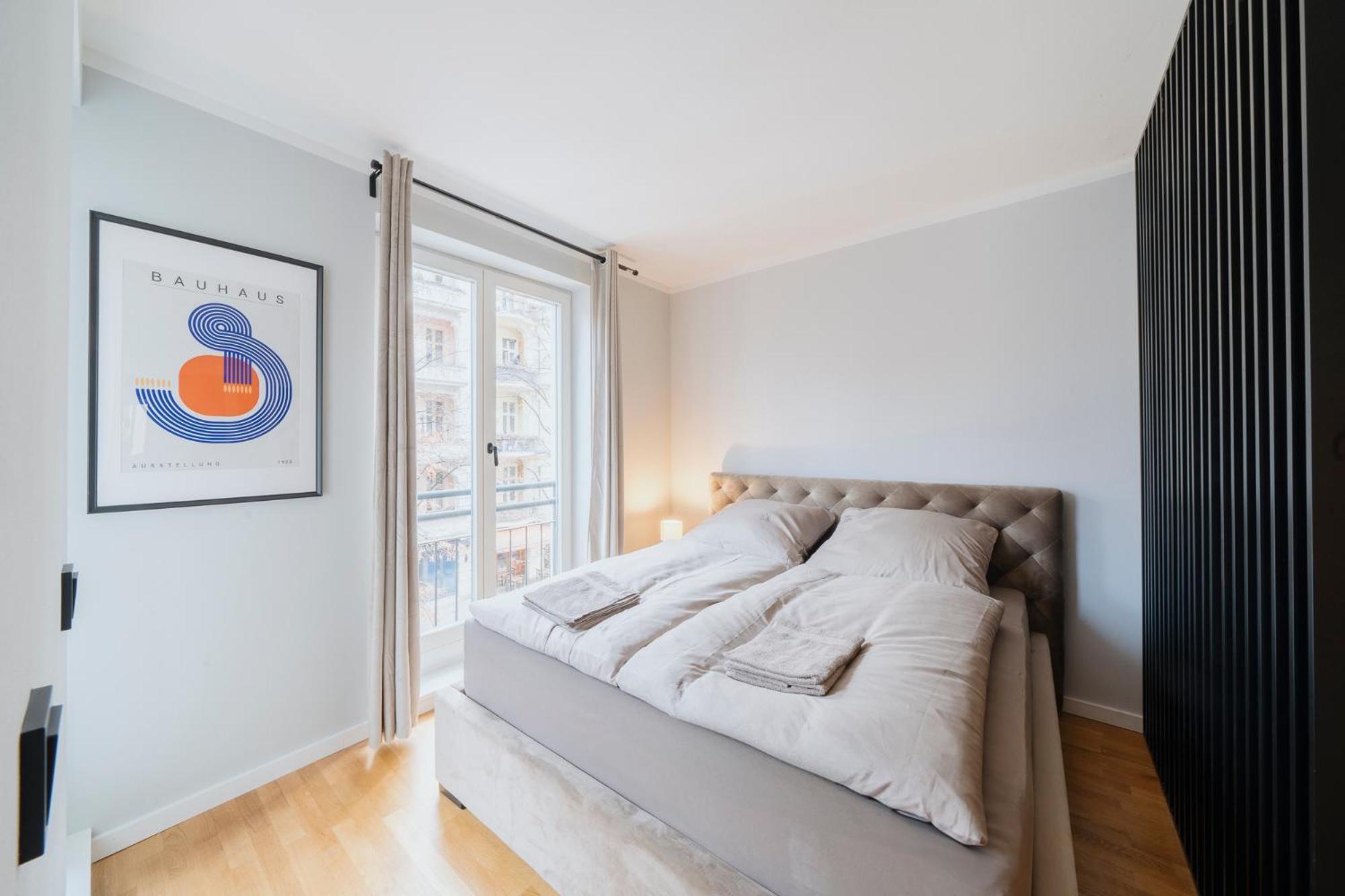 Luxurious 105m2 Penthouse In Prime Location 4 Bedroms & Balcony *